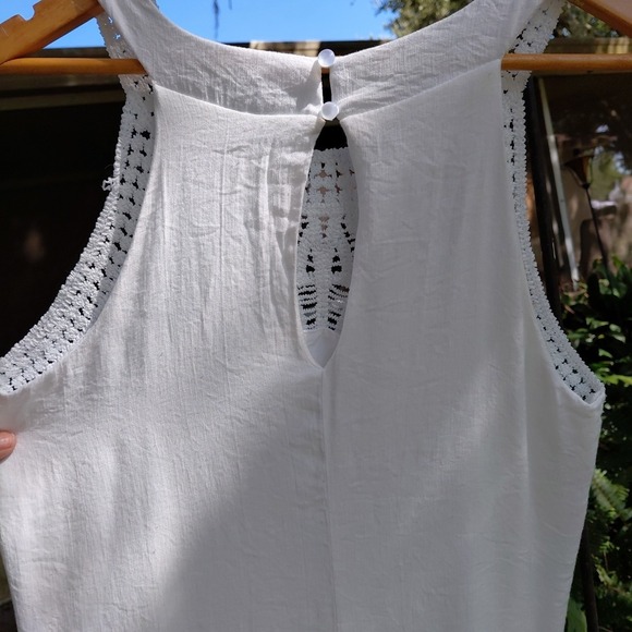 Luxology Halter Neck Crocheted Lace Tiered Lined Sz Small S Resort Cruise Dress - Picture 5 of 12